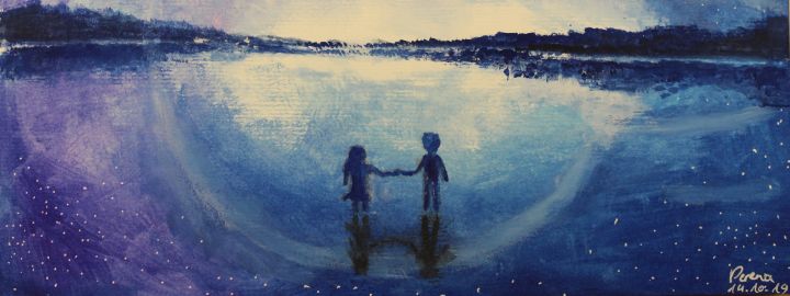 Künstlerin: Verena Gemälde: Ein Mädchen und ein Junge halten sich an der Hand. Sie blicken in eine mystische weite Landschaft, die in Blautönen coloriert ist.